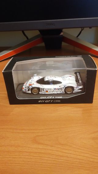 Minichamps Porsche GT1 le mans x3 1/43
