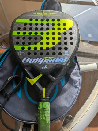 Raqueta Padel Bullpadel Vertex 02