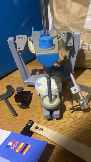 Articulador Quick Master + Arco Facial