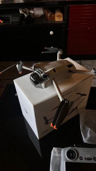 DJI Mini 4 Pro Fly More + RC2