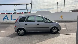 Opel Meriva 2004