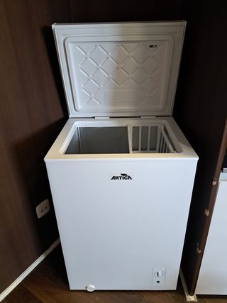 Congelador horizontal Artica AECH990EW