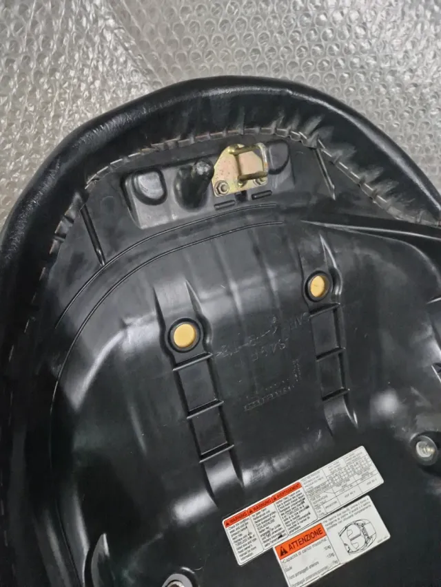 Asiento Suzuki Burgman 125cc Carburación