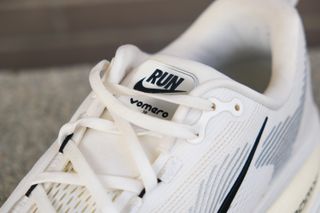 Nike Vomero 18 - Zapatillas Running