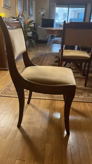 Mesa de salón ovalada madera incluidas 6 sillas