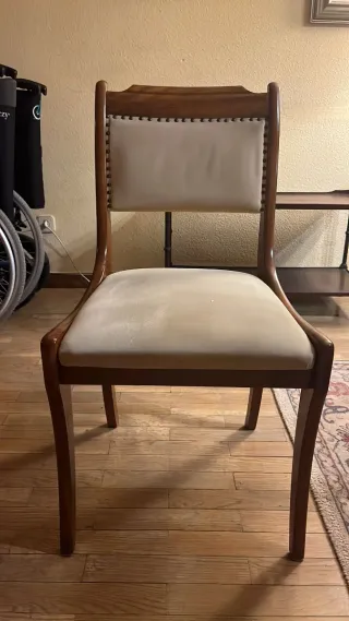 Mesa de salón ovalada madera incluidas 6 sillas