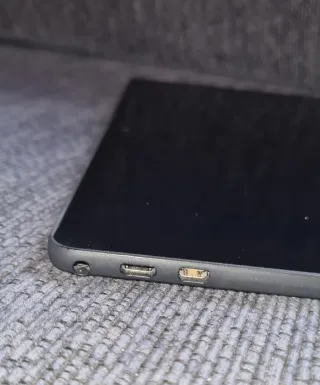 Tablet bq Aquarius M Negra