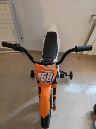 Moto a batería infantil estilo motocross