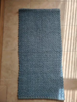 Tappeto blu 110x53 cm