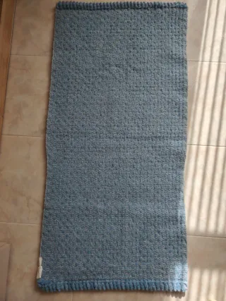Tappeto blu 110x53 cm