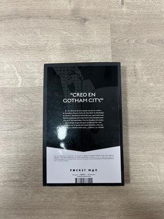 Comic Batman: El largo Halloween (DC Pocket Max)