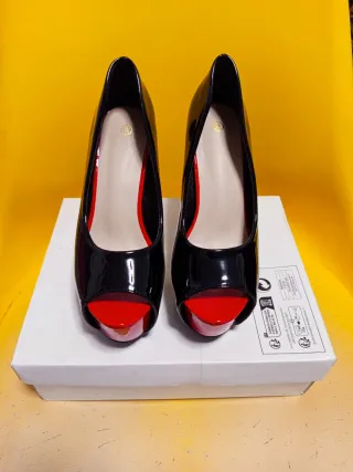 Zapatos tacón N°35 NUEVOS. OFERTAAAAAA