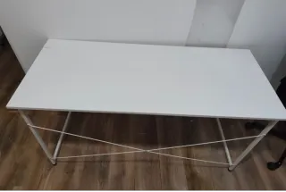 Mesa escritorio metal y madera blanca
