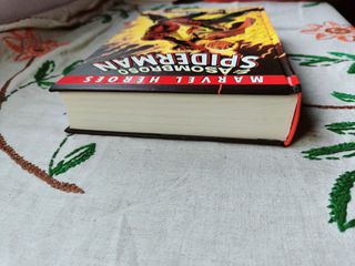 Asombroso Spiderman Roger Stern. Marvel Héroes.