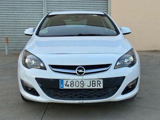 Opel Astra 2015