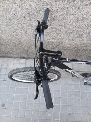 Se vende bicicleta merida