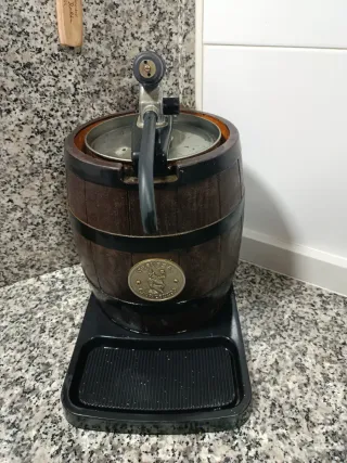 Dispensador Cerveza Cruzcampo antiguo años 1990.