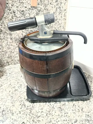 Dispensador Cerveza Cruzcampo antiguo años 1990.