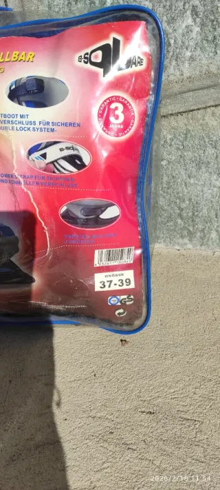 Pattini da ghiaccio bambino/a regolabili