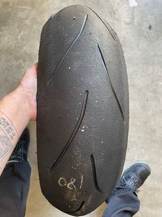 Neumático Continental Slick 180 Rayado