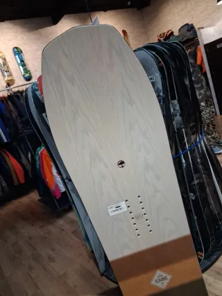 Tabla Snowboard 150 arbor cask