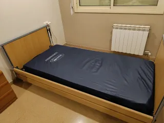 Cama ortopédica con colchón