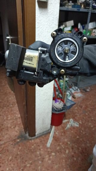 Motor Elevalunas Renault