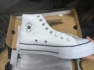 Bambas Converse Blancas a estrenar. Num. 40