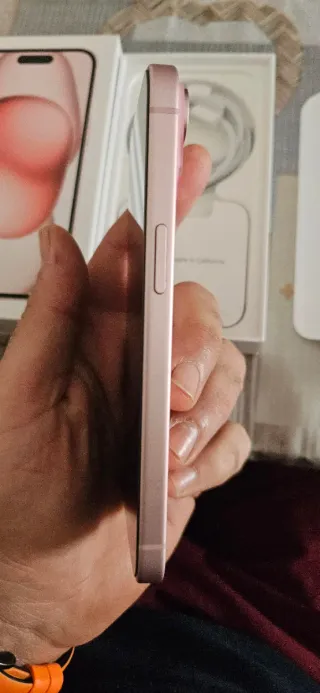 iPhone 15 Rosa 128GB - 86% Batería