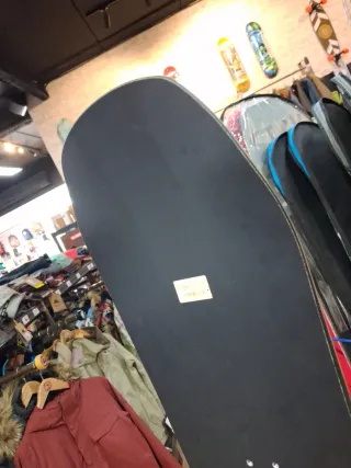 Tabla Snowboard 159 Bataleon the surfer