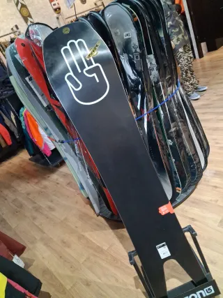 Tabla Snowboard 159 Bataleon the surfer