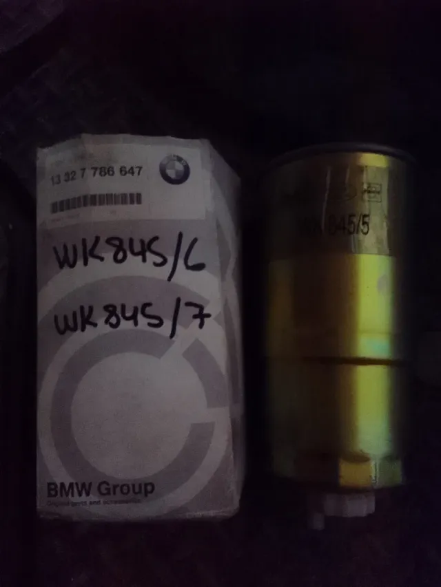 Filtro combustible BMW 13 32 7 786 647