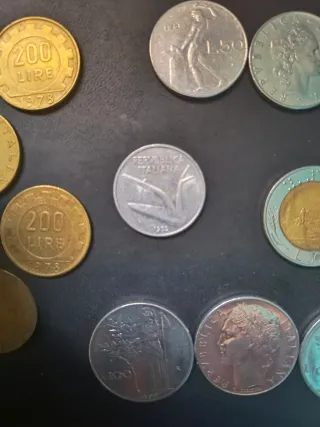 Lote 33 monedas Francia, Italia y Portugal