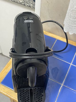 Cafetera Nespresso DeLonghi Negra