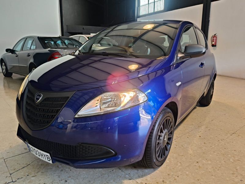 Lancia Ypsilon 2014 - foto 1