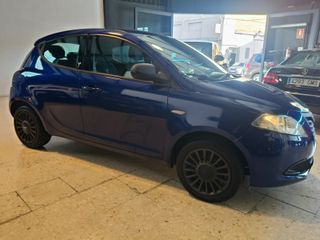 Lancia Ypsilon 2014
