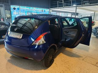 Lancia Ypsilon 2014