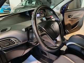 Lancia Ypsilon 2014