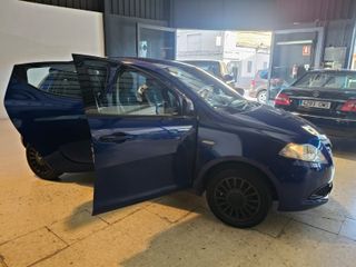 Lancia Ypsilon 2014