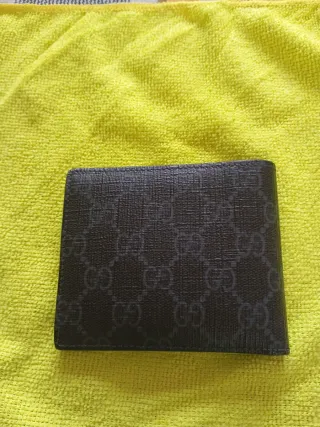 Cartera Gucci Gris.GG Monogram