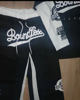 Completo tuta uomo nero e bianco