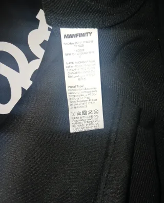 Completo tuta uomo nero e bianco