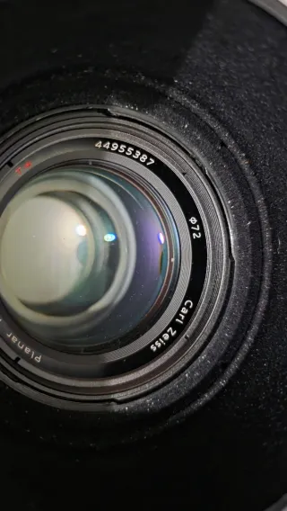 Objetivo Sony SAL20F28