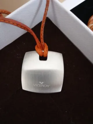 Collar VICEROY Acero y Cuero