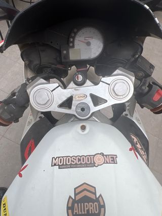 Derbi GPR 50 Roja y Blanca