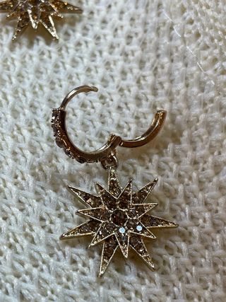 Pendientes Estrellas piedras color  Topacio