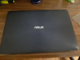 Portátil Asus Plata y Negro