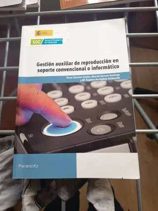 Gestión auxiliar de archivo en soporte convenci...