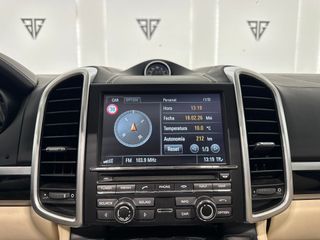 Porsche Cayenne Turbo 520cv