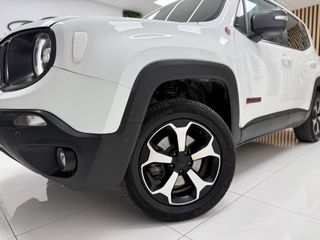 JEEP Renegade 2.0Mjt Trailhawk 4x4 desde 279€/mes*